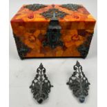 ALEXANDER KRYLOV AMBER JEWELLERY BOX, with verdigris mounts.