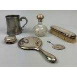 A COLLECTION OF SILVER ITEMS, and pewter tankard (6)