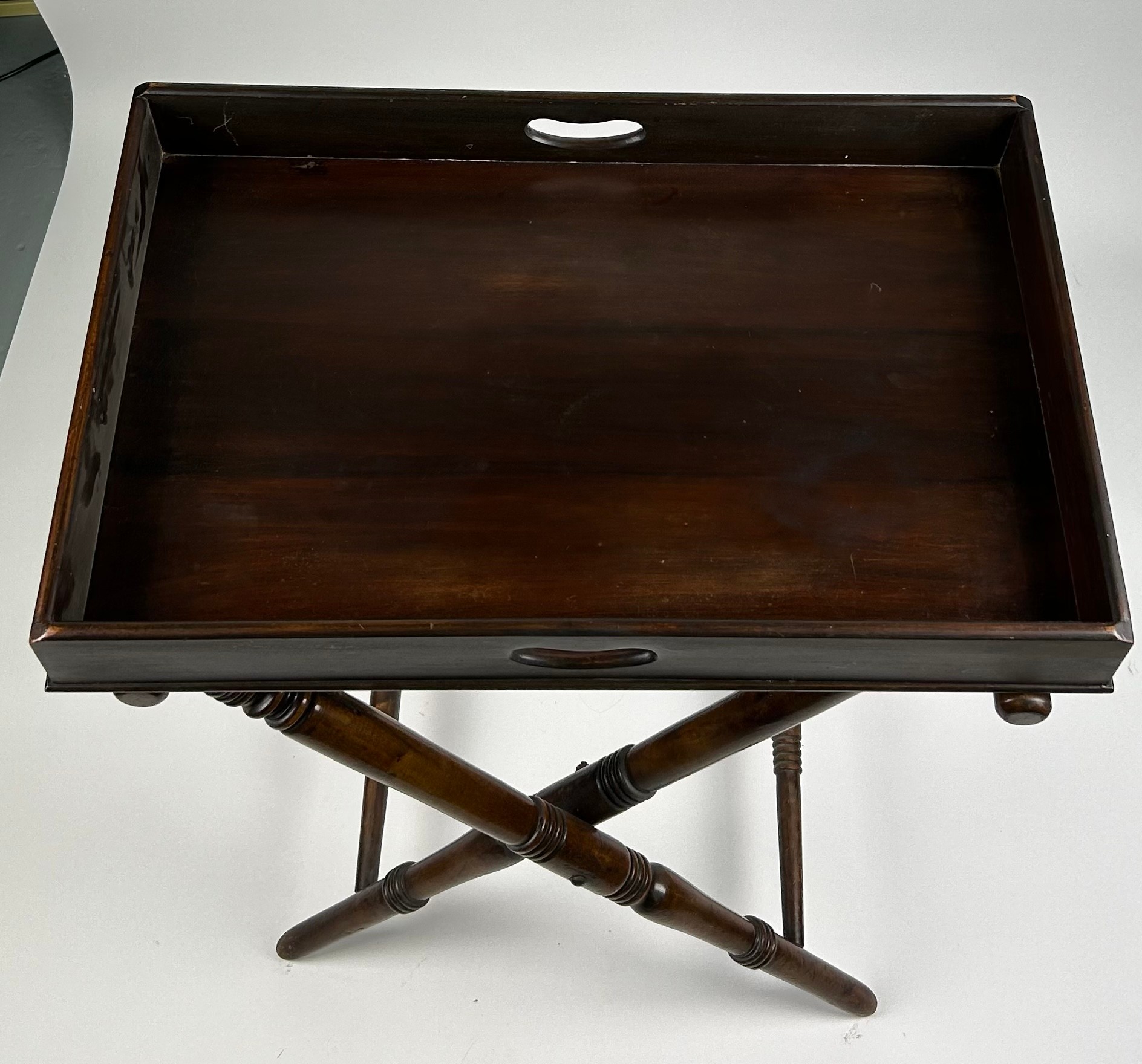 A VICTORIAN MAHOGANY BUTLERS STAND WITH TRAY, 76cm x 70cm - Image 3 of 5