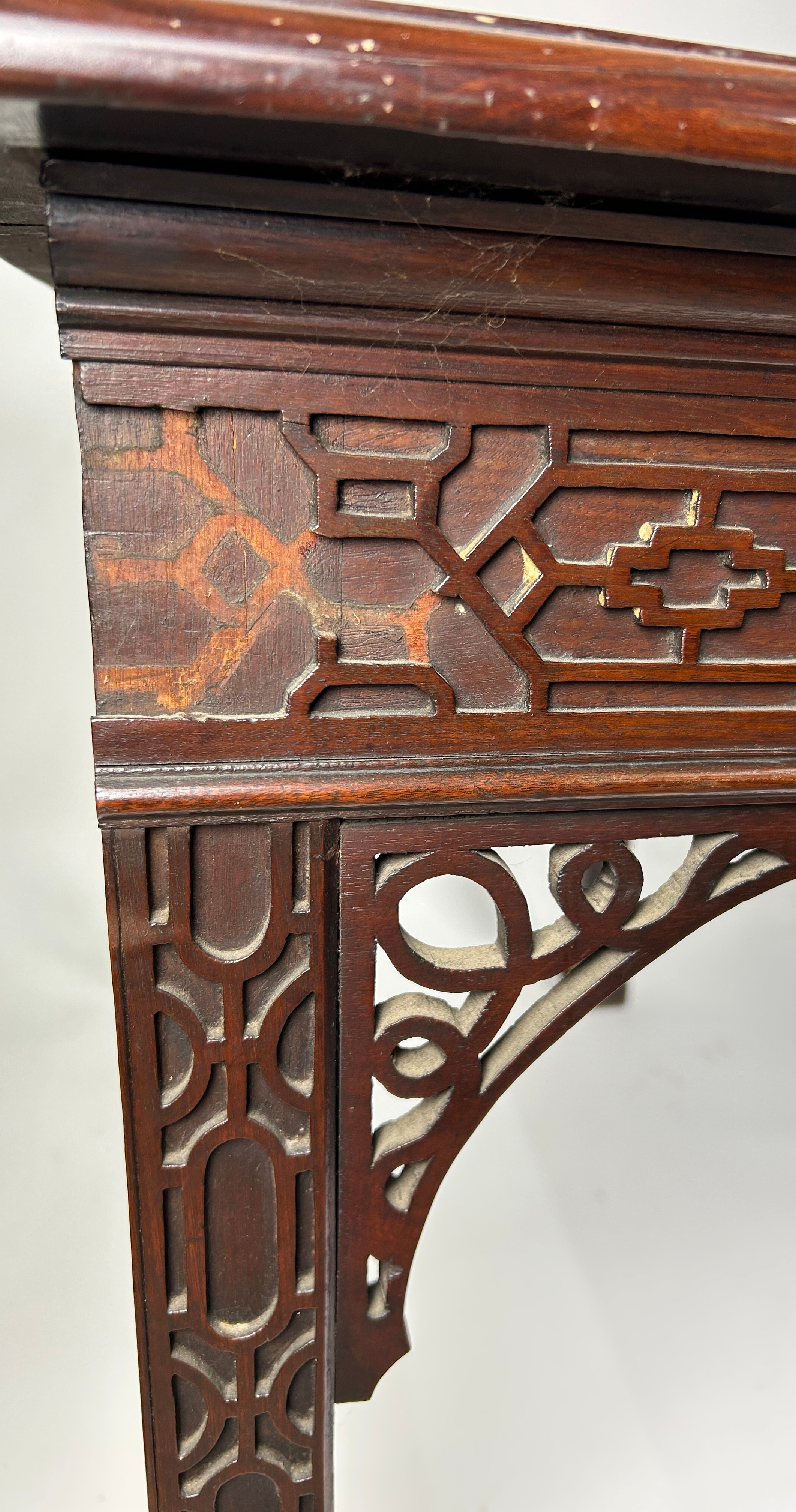 A GEORGE III SERVING TABLE CIRCA 1780 IN MANNER OF THOMAS CHIPPENDALE, Chinese gothic design with - Image 10 of 17