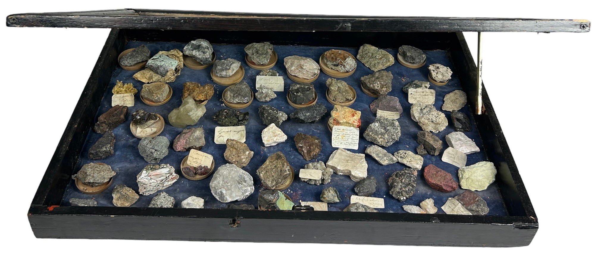 A RARE CABINET COLLECTION OF MINERALS CIRCA 1810-1860, including labels for some very important - Image 2 of 30
