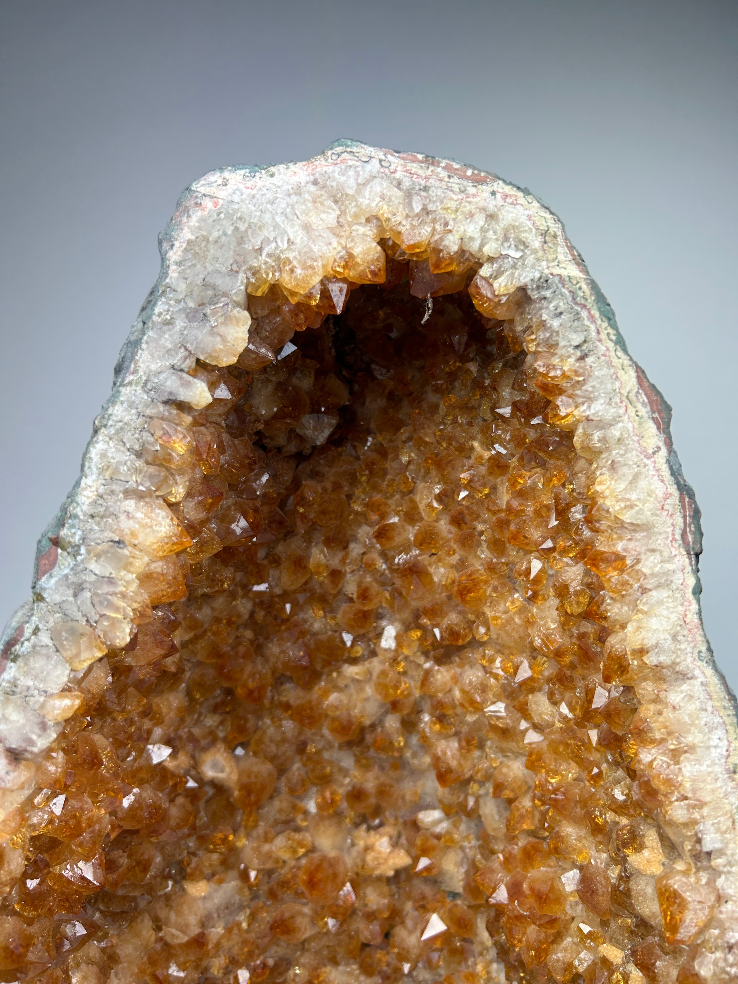 A LARGE CITRINE AMETHYST GEODE 'CATHEDRAL' 59cm x 57cm - Image 2 of 4