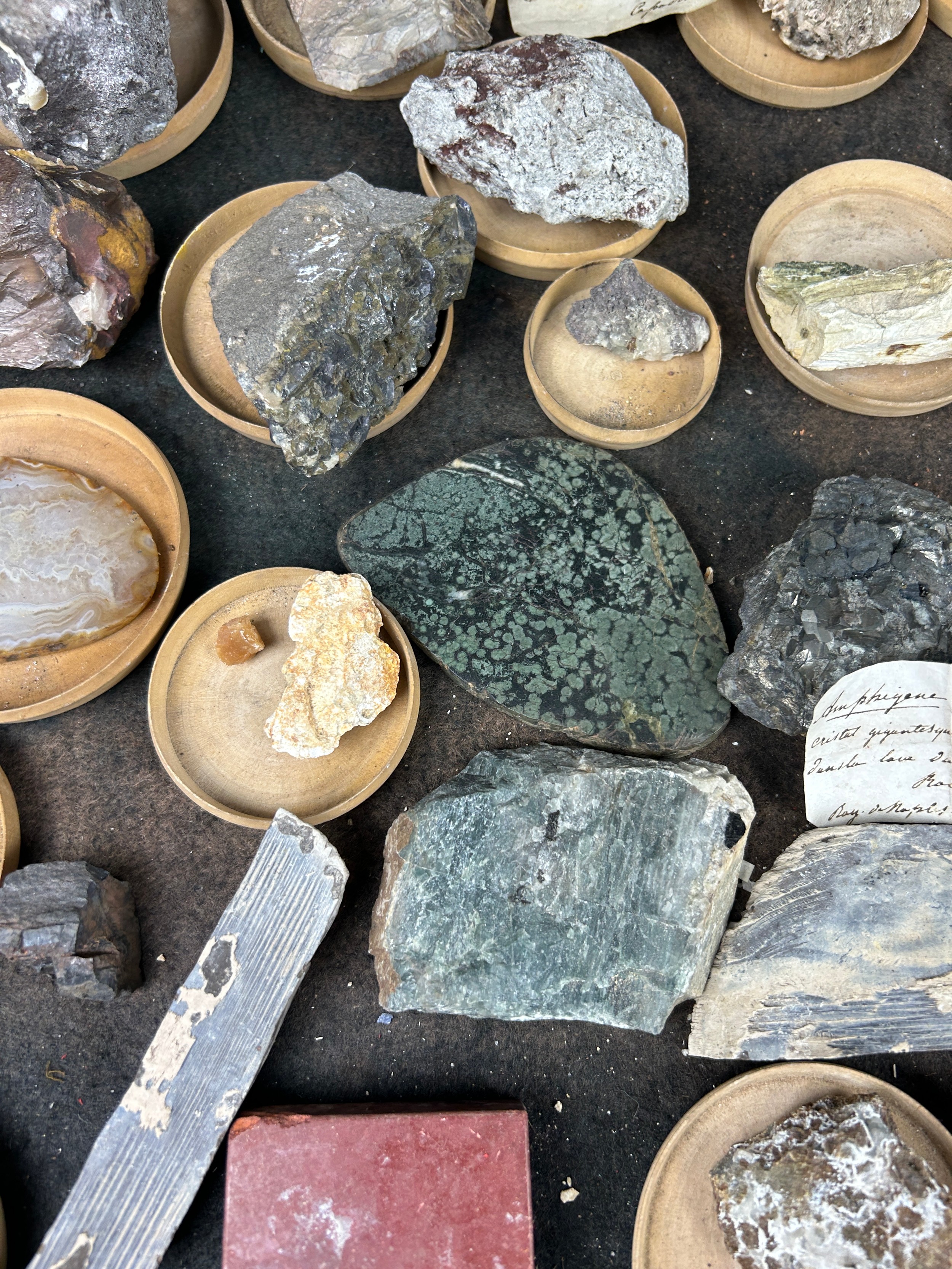 A RARE CABINET COLLECTION OF MINERALS CIRCA 1810-1860, including minerals probably collected by - Image 28 of 33
