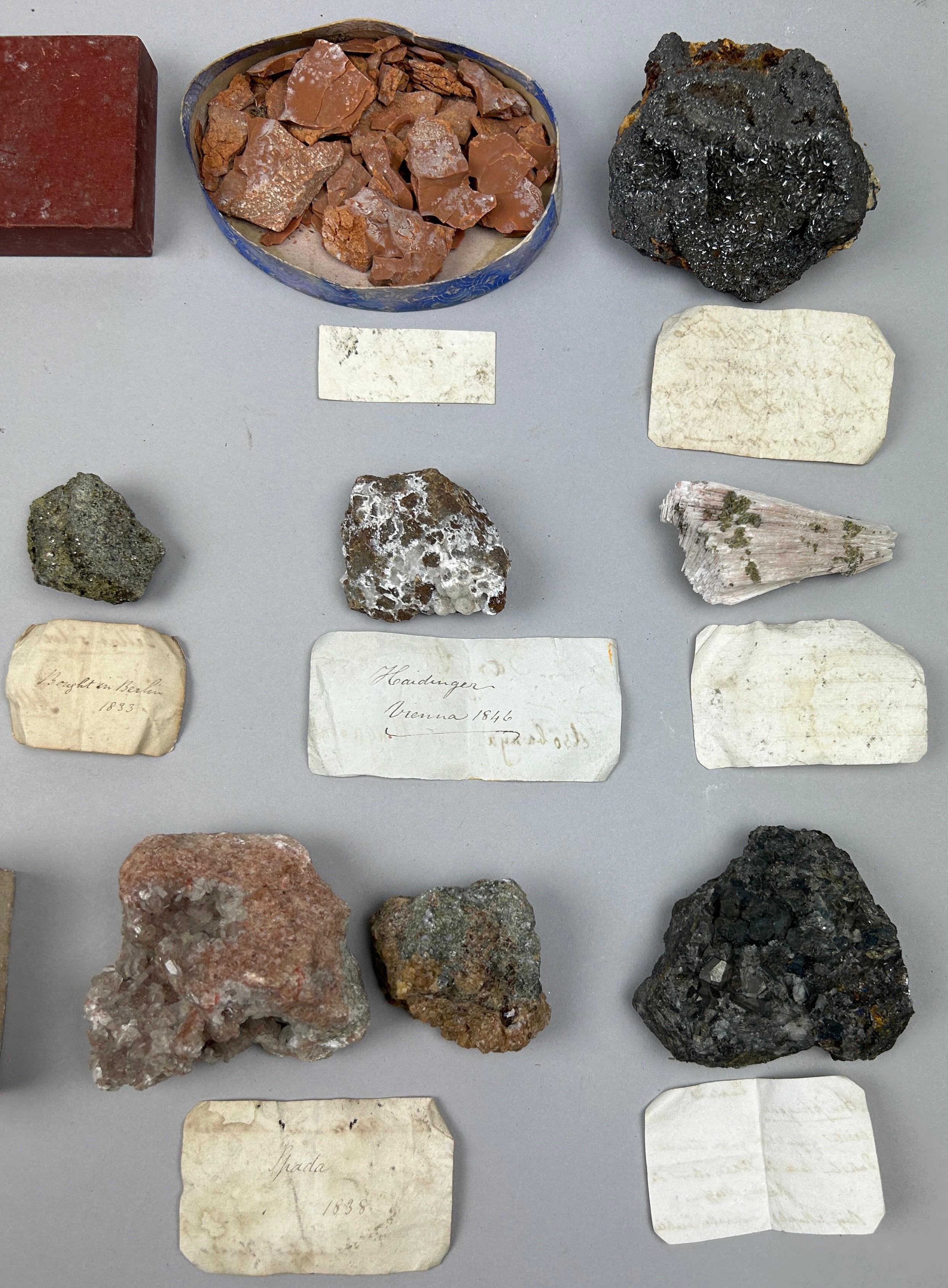 A RARE CABINET COLLECTION OF MINERALS CIRCA 1810-1860, including minerals probably collected by - Image 14 of 33