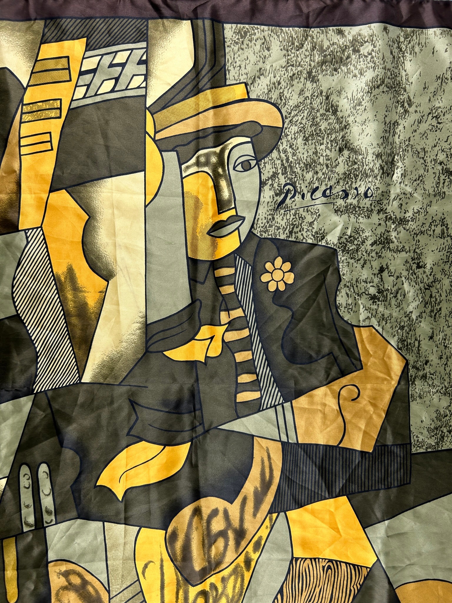 A VINTAGE PABLO PICASSO DESIGN SILK SCARF, cubist design 85cm x 85cm Very good condition. - Image 2 of 5