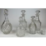 A COLLECTION OF GLASS DECANTERS (Qty)