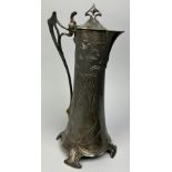 AN ART NOUVEAU PEWTER JUG, 37cm in height