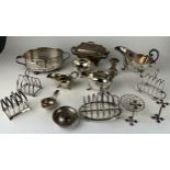 A LARGE COLLECTION OF SILVER PLATED ITEMS, to include Harrods and Mappin and Webb toast rack,