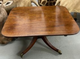 A GEORGIAN MAHOGANY SQUARE TILT-TOP BREAKFAST TABLE, Raised on four swept legs and castors. 122cm