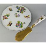 A HEREND PORCELAIN PIE PLATE AND SERVER