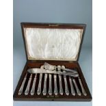 A SILVER PLATED MAPPIN AND WEBB 'PRINCES PLATE' FISH CUTLERY SET