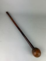 AN AFRICAN KNOBKERRIE