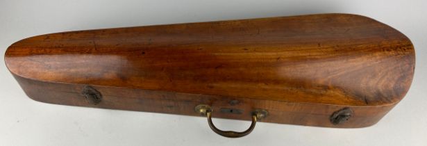 AN ANTIQUE WALNUT VIOLIN CASE WITH BRASS HANDLES AND FITTED INTERIOR, 81cm length