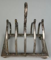 A CHINESE SILVER TOAST RACK, Marked to verso. Weight: 130gms