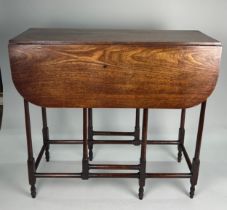 A GEORGIAN MAHOGANY DROP LEAF TABLE, 77cm wide (when extended) x 76cm d x 70cm h