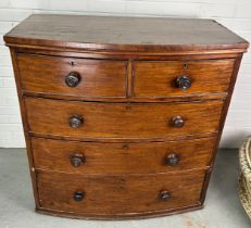 A VICTORIAN MAHOGANY BOW FRONTED CHEST OF DRAWERS, 106cm x 102cm x 51cm