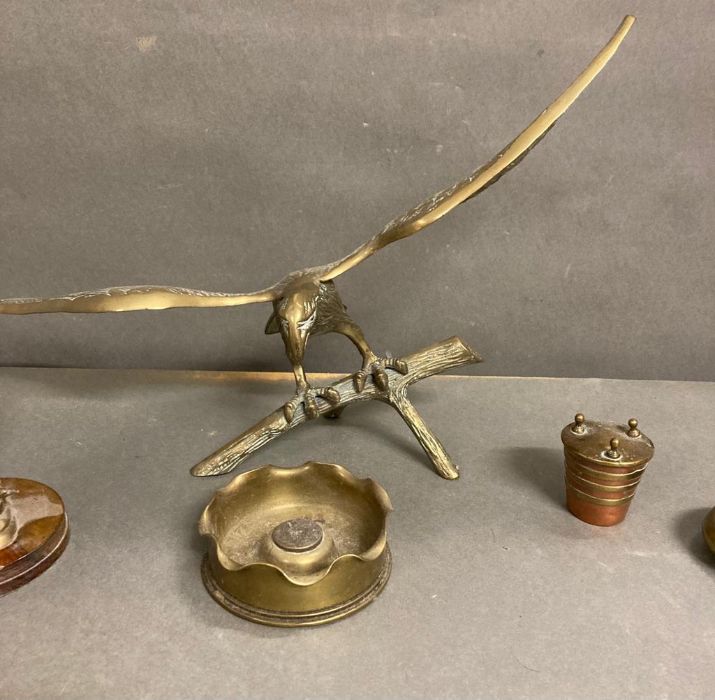 A selection of brass items to include birds and a French ashtray - Image 4 of 5