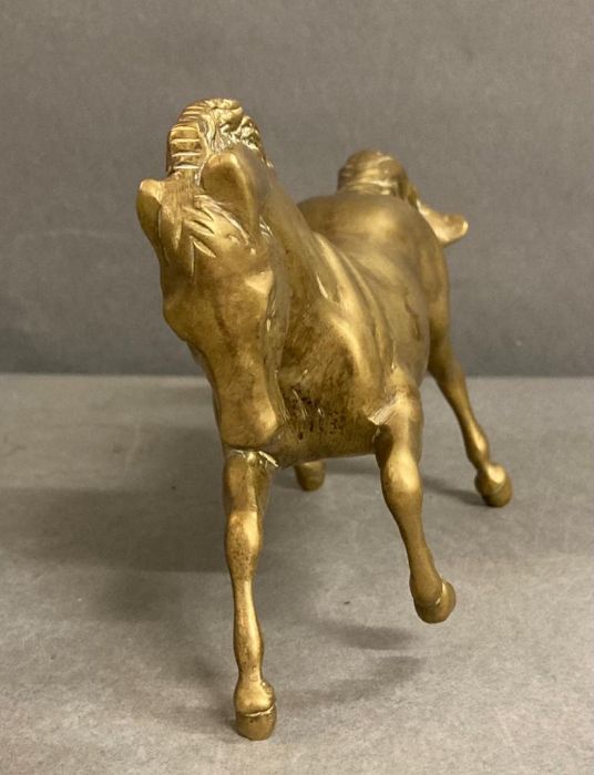 A vintage brass horse cantering - Image 2 of 3