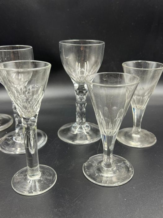 Six wine glasses with cup bowls and facet stems (Five have chips to base) - Image 5 of 6