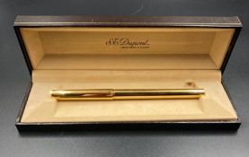 A Dupont pen with 18th gold nib, engraved to lid.