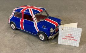 A Franklin Min Diecast model of a 1967 Morris Mini Cooper, boxed