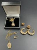 A selection of 9ct gold jewellery to include earrings, and necklace (Approximate Total Weight 8.8g)