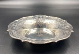 A Gorham Sterling silver ornate bowl with engraved design, approximate total weight 110g,