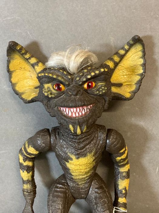 A Gizmo gremlin figure - Image 3 of 3