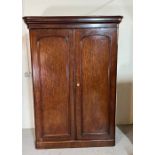 A double mahogany wardrobe with drawers and hanging rail (H210cm W150cm D60cm)