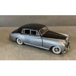 A Franklin Mint 1955 Rolls Royce, silver cloud I diecast model, boxed