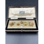 An assortment of 9ct gold shirt studs (Approximate total weight 6.9g)