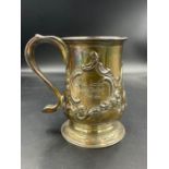A Georgian silver tankard hallmarked for London 1803 (Approximate total weight 320g)
