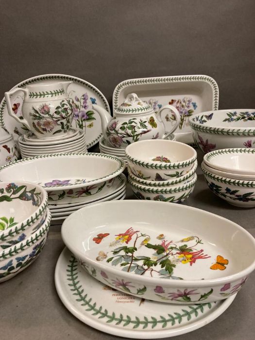 A large selection of portmierion china to include platers, plates, bowls etc (64 pieces intotal) - Image 5 of 5