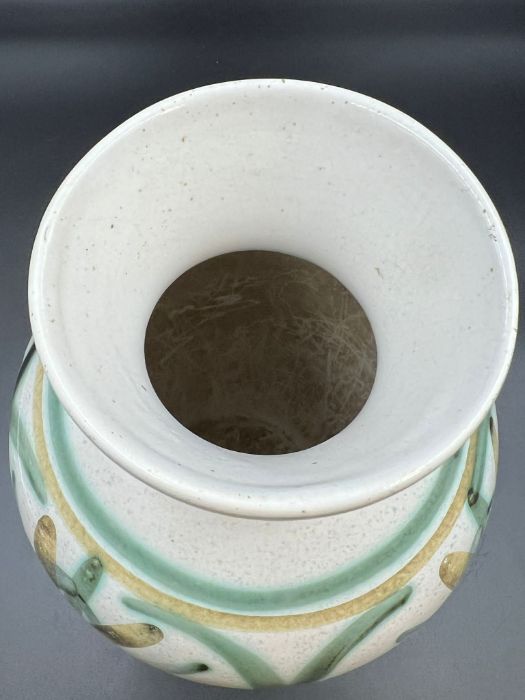 A Mid Century Cinque Ports pottery vase (26cm) - Image 2 of 4