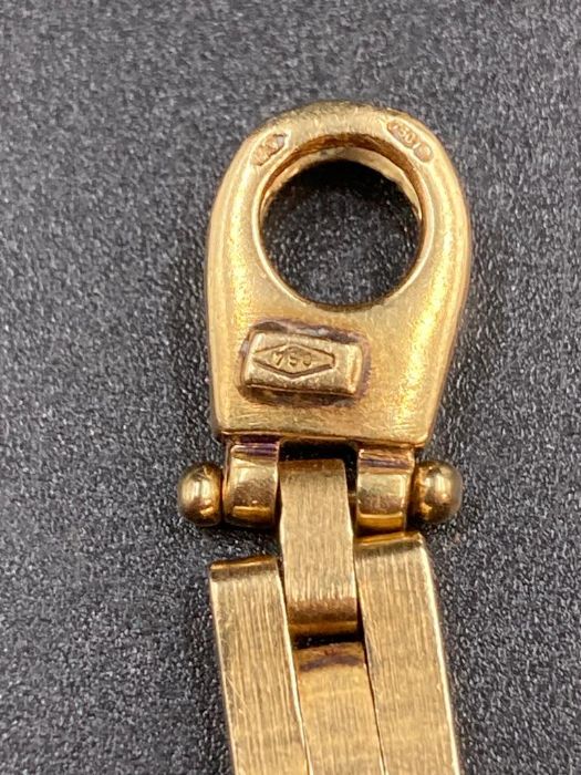 An 18ct gold bracelet marked 750 (Approximate total weight 27g) - Image 2 of 3