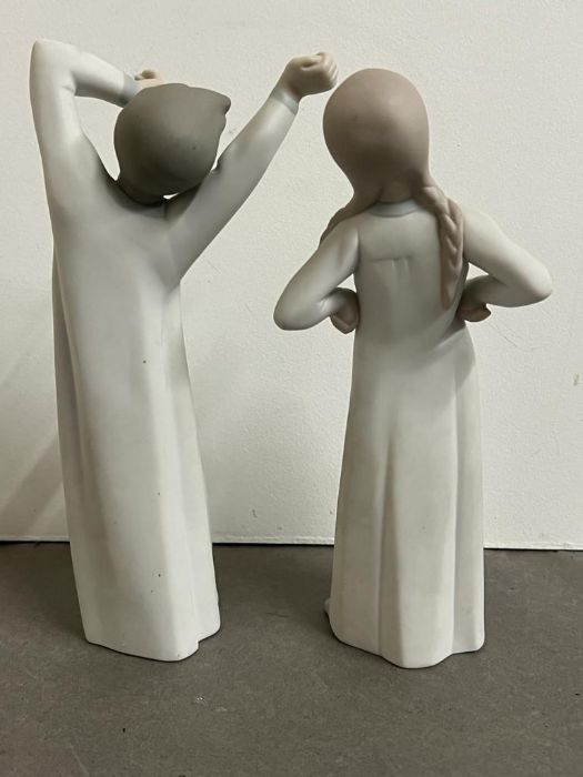 Two Lladro figurines in matte finish, Boy Awaking 4870 and Girl Stretching 4872 - Image 5 of 7