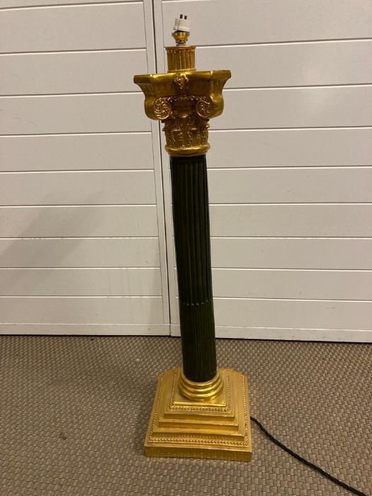 A Corinthian column style lamp in black and gilt (H50cm) - Image 4 of 6