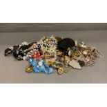 A quantity of costume jewellery