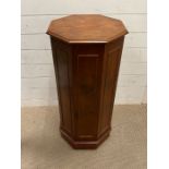 An octagonal column side table (H89cm Dia42cm)