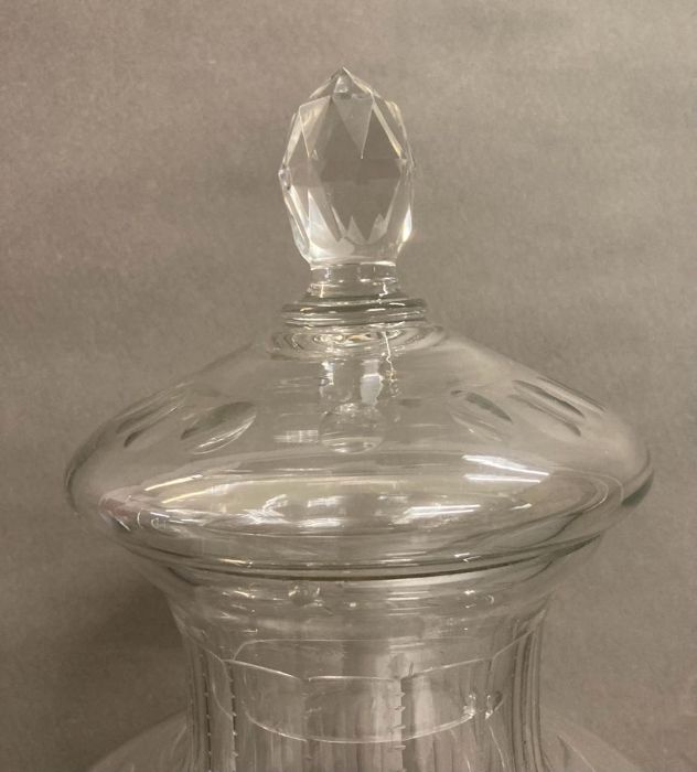 A large glass special Irish whisky dispenser/decanter with faceted lid on a flared circular foot ( - Image 6 of 6