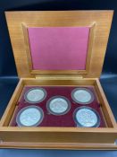 A ROYAL MINT SILVER "GREAT SEALS OF THE REALM" SILVER COIN SET depicting the seals of King George I,