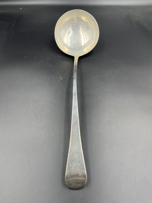 A Georgian hallmarked silver ladle, London 1790 by George Smith (III) & William Fearn