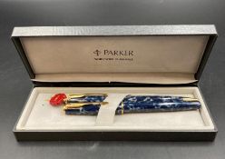 A Parker Sonnet duo set of fountain pen with 18k nib and a ballpoint pen, boxed