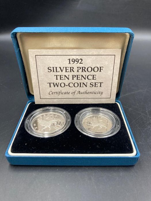 Royal Mint silver proof collectable coins to include: 1992 Silver Proof Ten pence two coin set, - Image 5 of 5