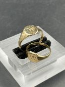 Two 9ct gold signet rings (Approximate Total Weight 4.6g) Size R and K