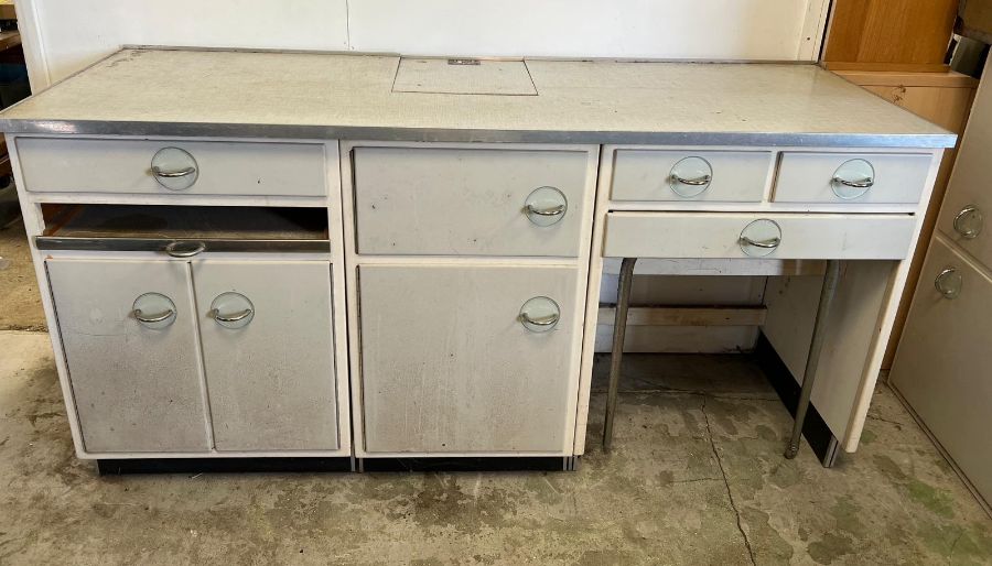 A vintage German Poggenpohl kitchen unit with pull out table and meat cutlery blade (H90cm W178cm