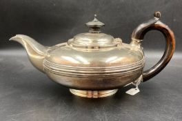A George III teapot by Richard Pearce & George Burrows, hallmarked for London 1834 on a single
