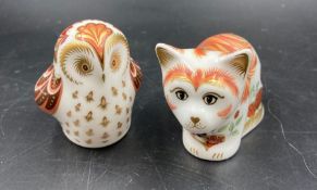 Two boxed Royal Crown Derby paperweight, s Owl and Kitten, gold stoppers