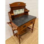 A pine and marble wash stand with tiled back (H120cm W96cm D48cm)