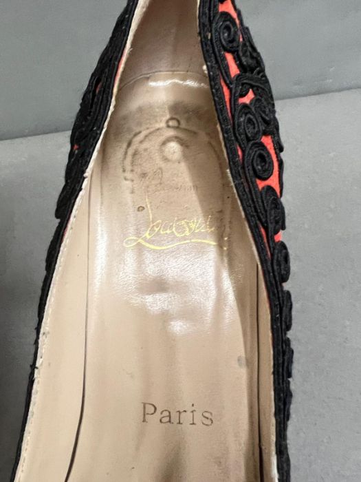 Christian Louboutin red and black open toe pumps, size 41 - Image 2 of 10